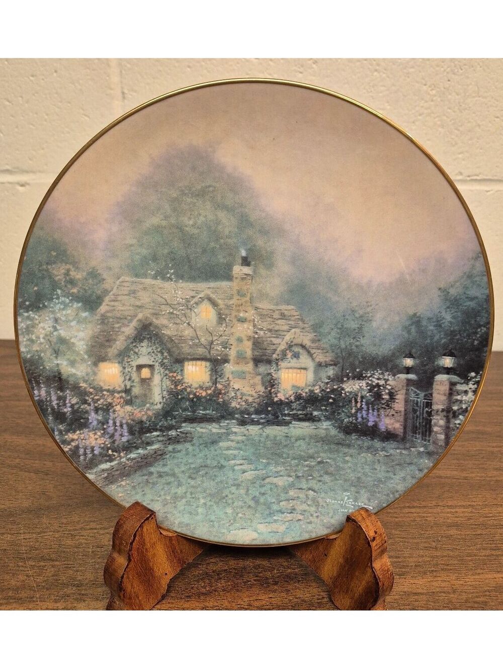 Limited Edition Collector's Plate 'Merritt's Cottage' by Thomas Kinkade